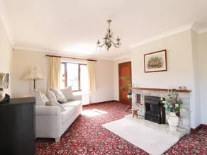 Child-friendly lovely cottage with garden - Image 3