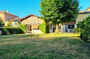 Gite with barbecue, terrace & garden - Image 4