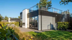 Children-friendly holiday home with terrace, pool & garden | Panoramic view | Next to the beach | Pets are welcome - Image 2