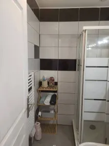 Apartment with BBQ & garden | Garden view - Image 4
