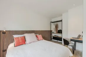 Aparthotel with terrace & garden | Perfect for remote work - Image 2