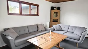 Holiday home with BBQ - Image 2