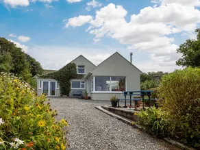 Charming holiday home with barbeque & garden | Close to the beach | Pets are welcome - Image 3