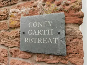 Cottage with garden & jacuzzi - Image 3