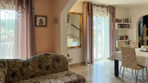 Casa totalmente equipada con terraza, barbacoa y jardín | Vistas al mar - Image 2