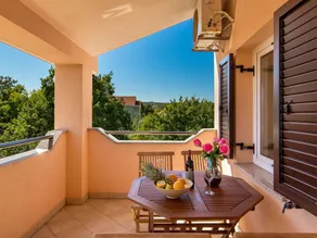 Wonderful apartment with pool & BBQ | Nature view | Beach nearby - Image 2
