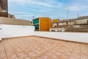 House with terrace - Image 4