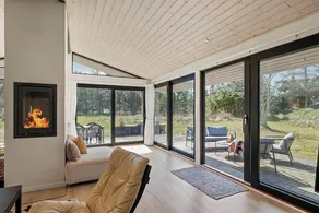 House with BBQ & terrace - Image 3