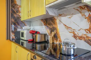 Flat with garden & terrace | Mountain view - Image 5