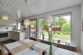 House with garden, barbecue & terrace - Image 3