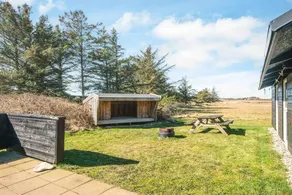 Family-oriented lovely holiday home with hot tub, terrace & pool | Pets are welcome - Image 5
