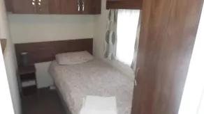 Modern 3 bedroom lodge at Avonvale Holiday Lodges - Image 5