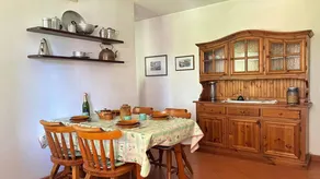 Flat with BBQ, pool & terrace - Image 2