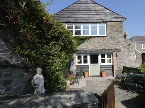 Fully equipped cottage with garden | Beach view | Pets allowed - Image 2