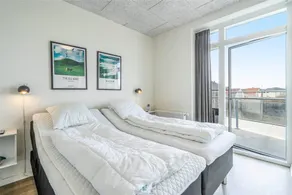Holiday apartment with terrace & barbeque - Image 5