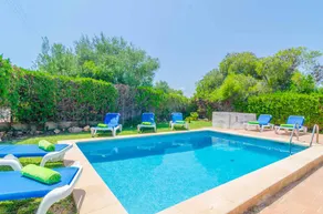 Family-friendly villa with garden, terrace & barbeque | Close to the beach | Pets allowed - Image 3