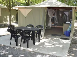 Wunderschönes Zelt mit beheiztem Pool und Terrasse - Image 4