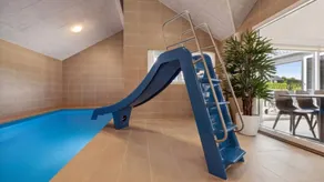 Family-oriented big house with garden, pool & barbeque | Pets allowed - Image 4