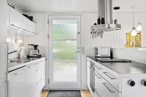 House with BBQ & terrace - Image 3
