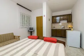 Flat with terrace & barbecue | Sea view - Image 3