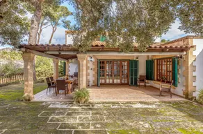 Villa avec barbecue, jardin et terrasse | Vue montagne - Image 3