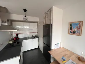 Apartment with terrace & pool - Image 5
