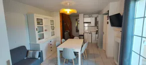 Child-friendly pleasant house with BBQ, garden & pool | Garden view | Beach nearby | Pets are welcome - Image 3
