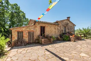 Farmhouse 'Sole - San Galgano' with Shared Pool, Shared Garden and Wi-Fi - Image 4