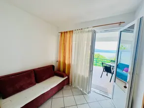 Apartamento vacacional con jardín, barbacoa y terraza - Image 4