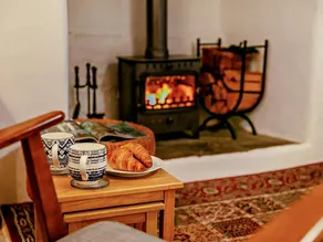 Fully equipped lovely cottage with garden | Pet-friendly - Image 3