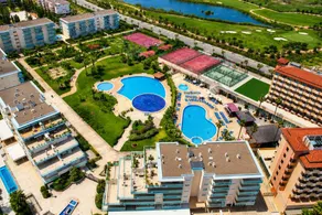 Family-oriented lovely apartment with terrace, pool & garden | Next to the beach | Pets are welcome - Image 5