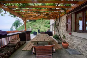 House with garden, terrace & barbeque | Mountain view - Image 2