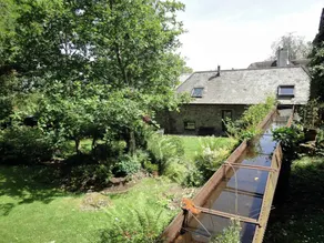Cottage with barbecue & garden - Image 3