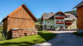 Children-friendly apartment with sauna, barbecue & garden - Image 2