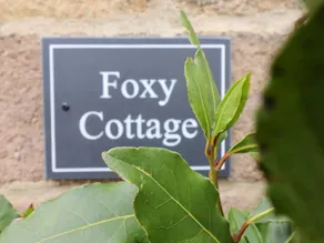 Cottage with garden - Image 4
