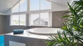 Family-friendly nice holiday home with sauna, garden & terrace - Image 3