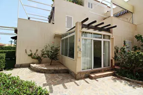Ferienwohnung mit beheiztem Pool, Terrasse und Garten - Image 5