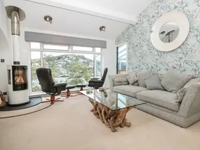 Cottage with garden | Beach view - Image 5