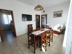 Holiday apartment with terrace & garden - Image 2