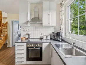 Large, comfortable apartment by the sea - Image 3