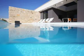 Villa with barbecue, garden & terrace | Pool view - Image 4
