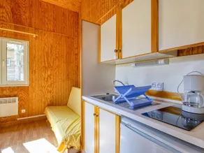Chalet for 5 with Mezzanine - Image 4