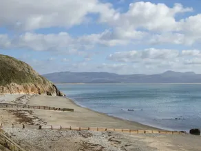 Child-friendly cottage | Beach view | Beach nearby - Image 3