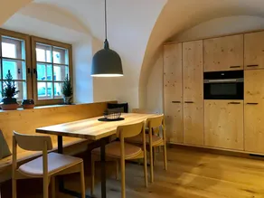 Maravilloso apartamento apropiado para familias con terraza y jardín - Image 5