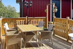 House with terrace, BBQ & garden - Image 2