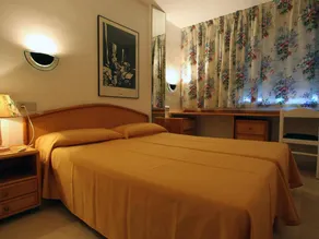 Agréable appartement entièrement équipé avec terrasse et piscine | Avec animaux bienvenus - Image 3