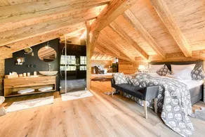 Villa accogliente e familiare con giardino, idromassaggio e piscina | Vista sulla montagna | Vicino alle piste da sci | Accetta animali domestici - Image 4
