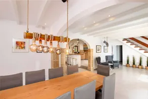 Villa with private pool - Image 5