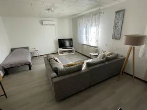 Flat with terrace - Image 3