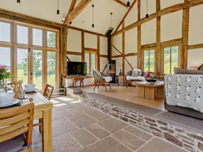 Fully equipped nice cottage with garden | Pets allowed - Image 3